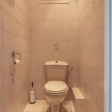 Bel Air - Spacious 2-bedroom With Frontal Sea View T117 *