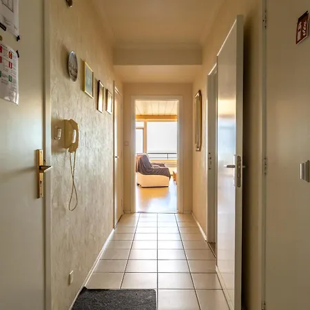 Apartment Bel Air - Spacious 2-bedroom With Frontal Sea View T117